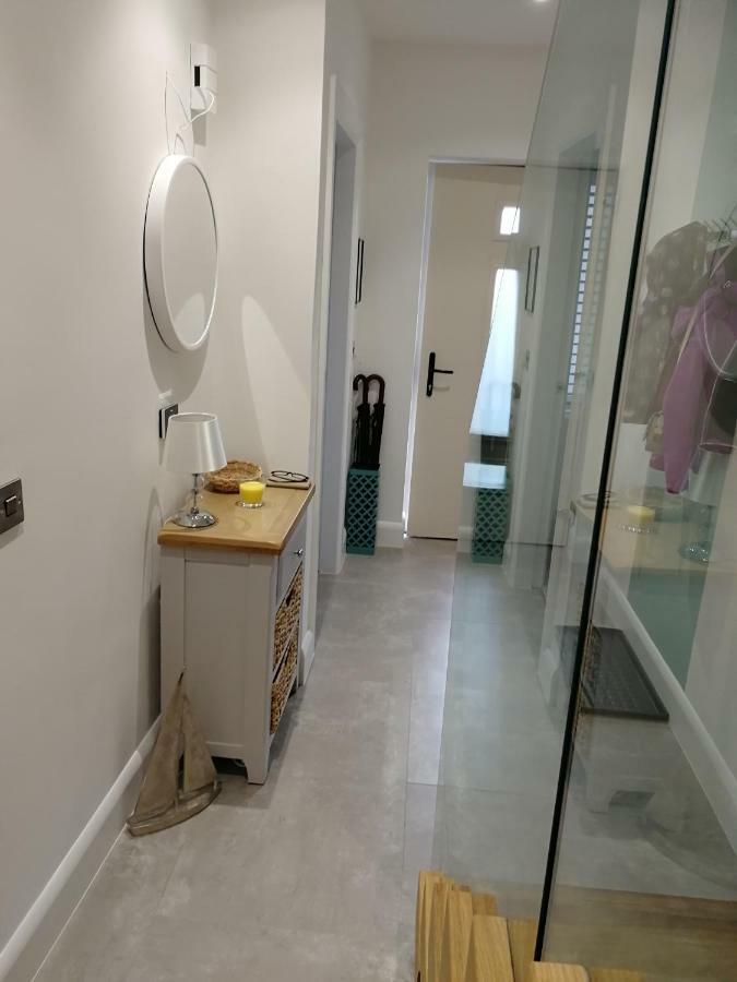 Portrush Luxury Apartment, Currangate Exterior photo